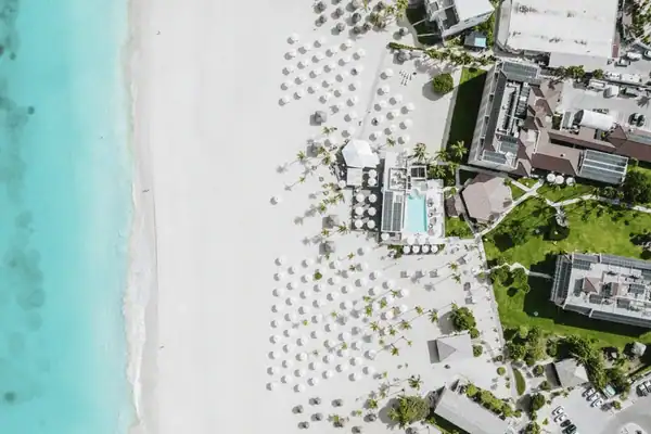Luxe adults only hotel op Aruba: Bucuti & Tara Beach Resort / Salted Senses