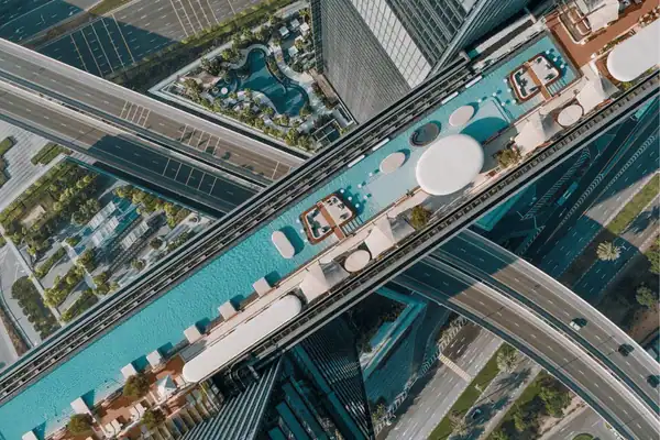 Luxe hotel in Dubai met infinity pool: One & Only Za'Abeel Dubai / Salted Senses