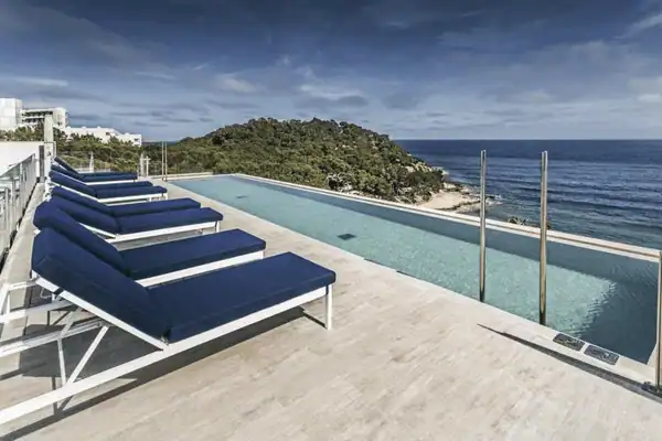 Luxe adults only hotel op Ibiza: Catalonia Royal Ses Estaques / Salted Senses
