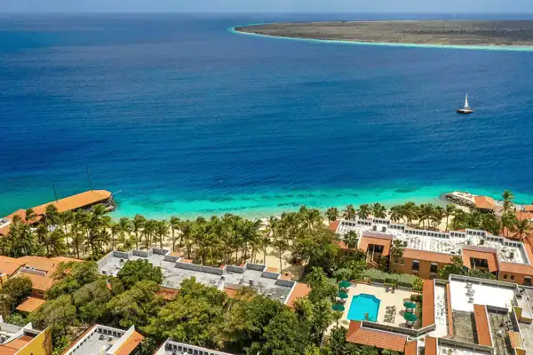 Harbour Village Beach Club Bonaire / Salted Senses