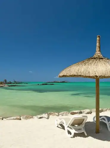 Lagoon Attitude Strand / Salted Senses